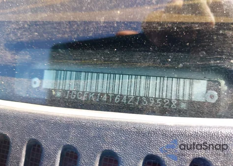 2004 Chevrolet Silverado 1500 Z71 из США, поврежденный, VIN 1GCEK14T64Z139528